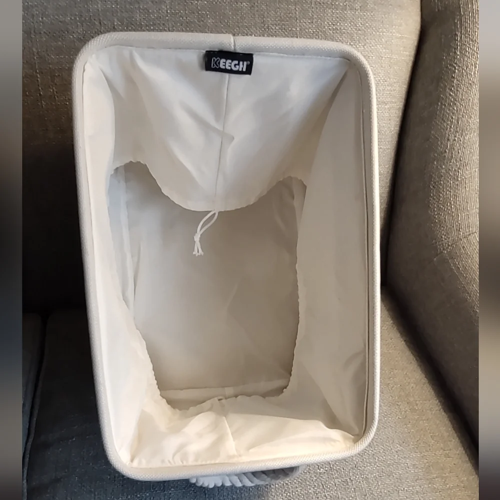 Firm Final price!*Keegh rope handle bin